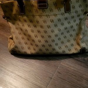 RARE DOONEY & BOURKE  LARGE HANDBAG